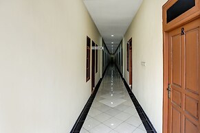 OYO 3767 Permata House
