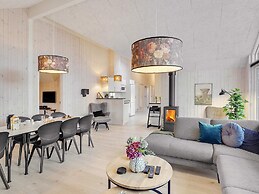 5 Star Holiday Home in Vaeggerlose