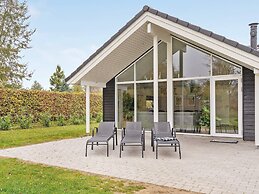 5 Star Holiday Home in Vaeggerlose