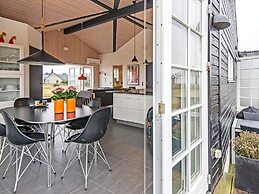 6 Person Holiday Home in Juelsminde