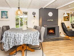 6 Person Holiday Home in Ulfborg