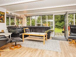 6 Person Holiday Home in Ulfborg
