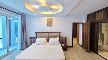 c3 Cowrie Shell Residences