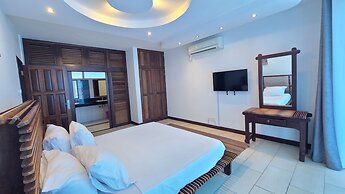 c3 Cowrie Shell Residences