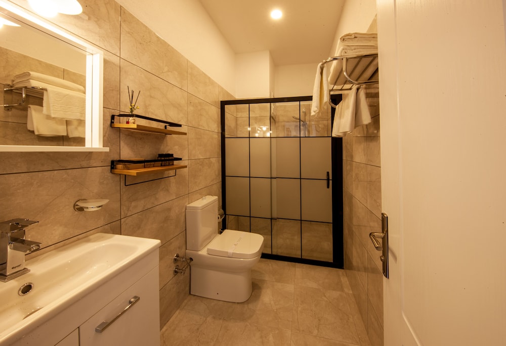 Assos Altın Otel