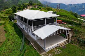 Himalayan Camps and Resort