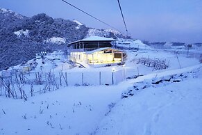 Himalayan Camps and Resort