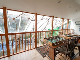 Cringoed House