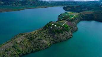 Entre Islas Lodge