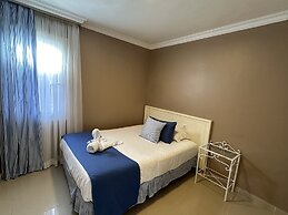 RF La Quinta Park Suites