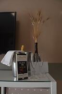 RF La Quinta Park Suites