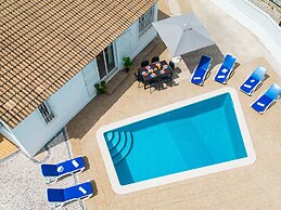 Villa Oahu