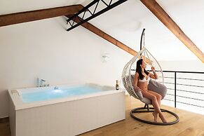 Lidia Rooms & Suites