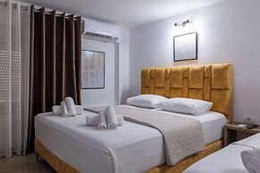 Elite Hotel