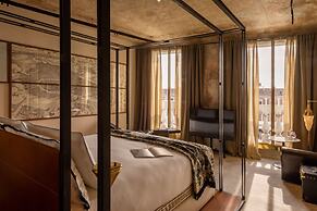 The Venice Venice Hotel