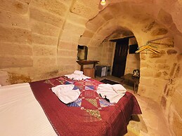 Feris Cave Hotel