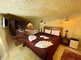 Feris Cave Hotel