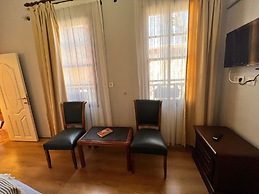 Tarihi Sarı Konak