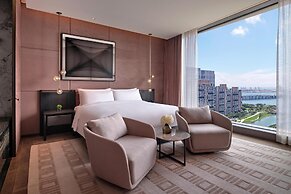 Conrad Shenzhen