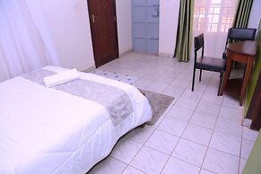 Hotel Lillies- Juja