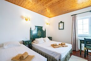 Hotel Mar e Sol by Umbral
