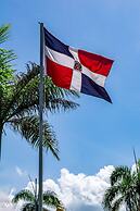 Playa Palmera Beach Resort