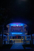Playa Palmera Beach Resort