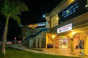 Playa Palmera Beach Resort