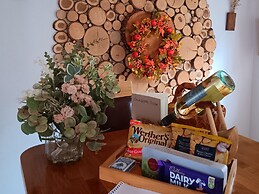 Tawny Owl Cottage