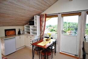 Remarkable 2-bed Apartment in Steinsland