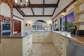 Magnificent Beachfront Mansion - Pool