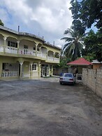 Comfy Guest Rooms
