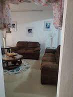 Comfy Guest Rooms
