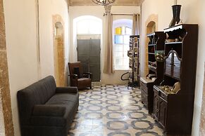 Ma'an lil-Hayat Boutique Hotel
