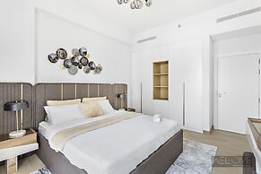 WelHome - Incredible Waterfront Apt With Mesmerizing views