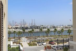 WelHome - Incredible Waterfront Apt With Mesmerizing views