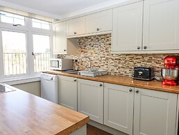 Early Mist Cottage