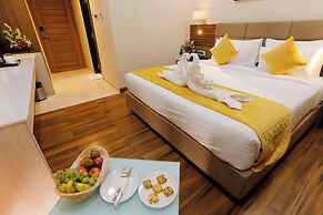 HOTEL DOLPHIN GRAND