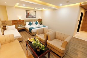 HOTEL DOLPHIN GRAND