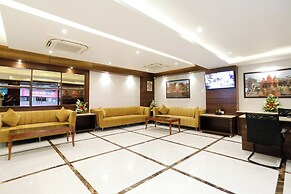 HOTEL DOLPHIN GRAND