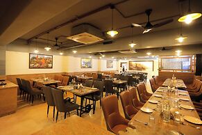HOTEL DOLPHIN GRAND