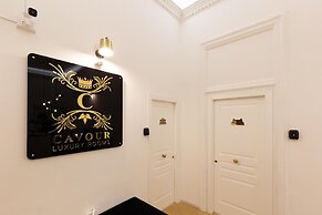 Cavour LR Collection