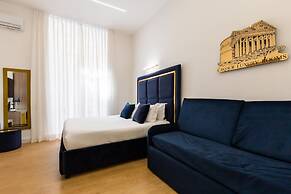 Cavour LR Collection