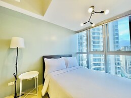 Uptown Parksuites 1