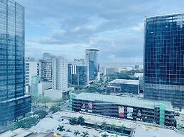 Uptown Parksuites 1