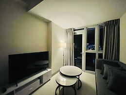 Uptown Parksuites 1