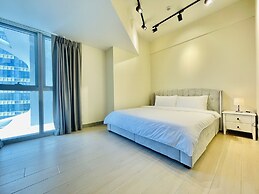 Uptown Parksuites 1