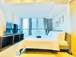 Uptown Parksuites 1