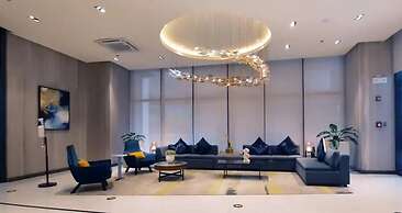 Uptown Parksuites 1