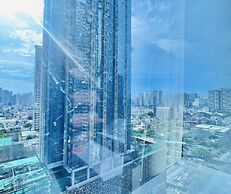 Uptown Parksuites 1